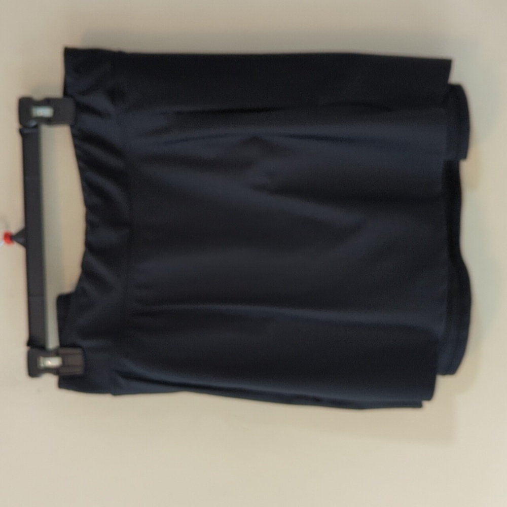 Maxine of Hollywood Solid Waistband Skort Swim Bottom 24 - Picture 4 of 16
